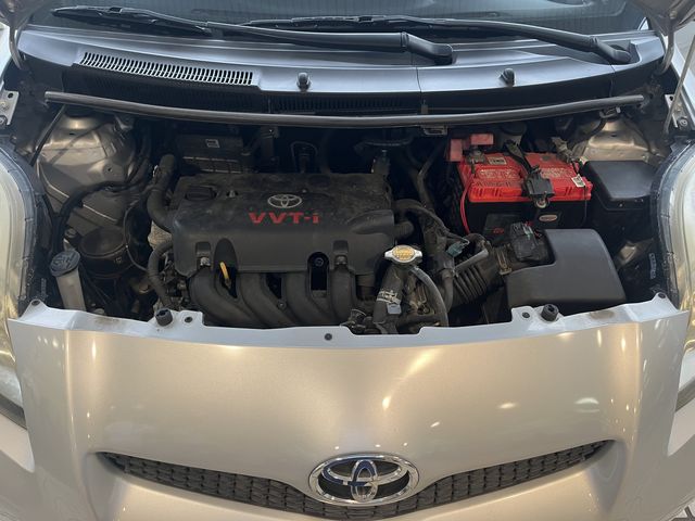 YARIS 1.5  第10張相片