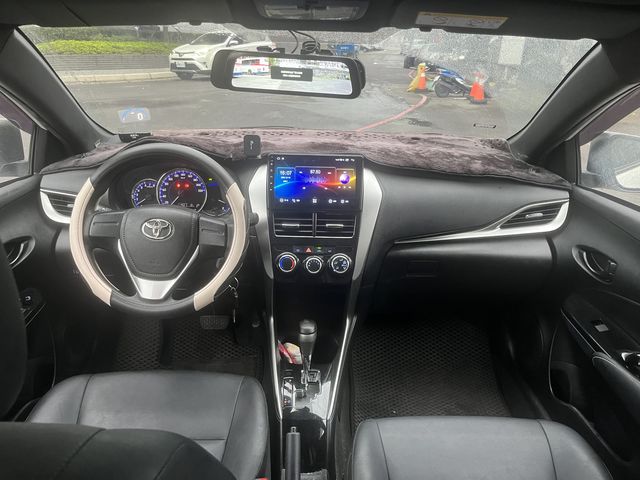 YARIS 1.5  第7張相片
