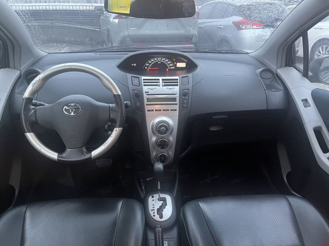 YARIS 1.5  第7張相片
