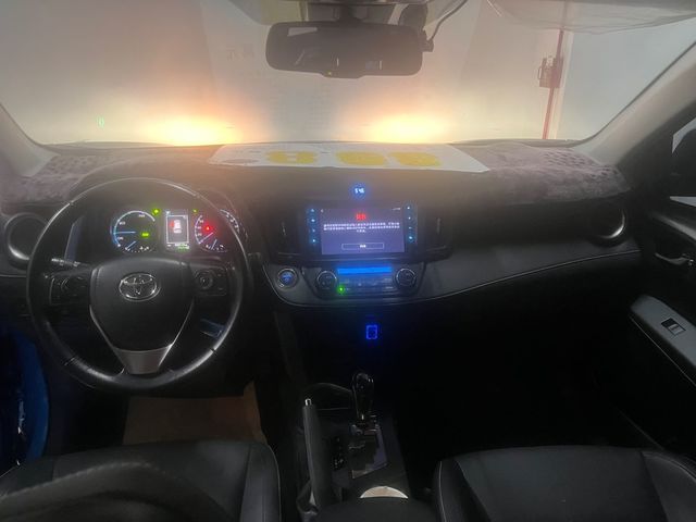 RAV4 2.5 HV  第7張相片
