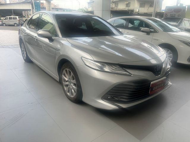 CAMRY 2.5 HV  第3張相片