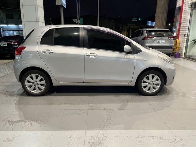 YARIS 1.5  第4張相片