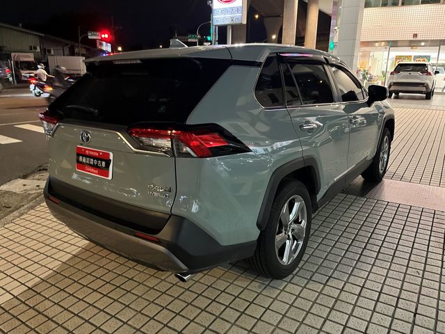 RAV4 2.5 HV  第5張相片