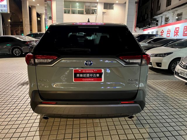 RAV4 2.5 HV  第6張相片