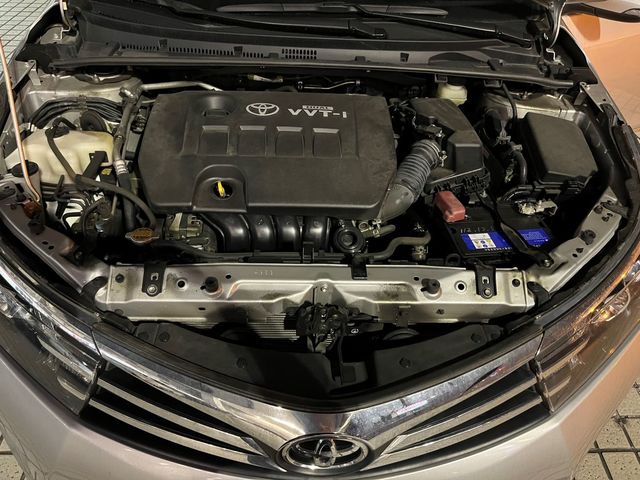 ALTIS 1.8  第10張相片