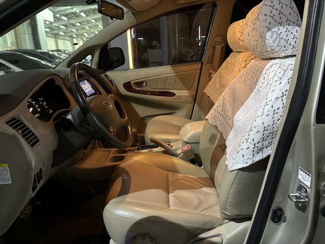 INNOVA 2.7  第5張相片