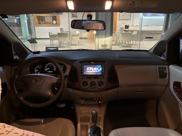 INNOVA 2.7  第7張相片
