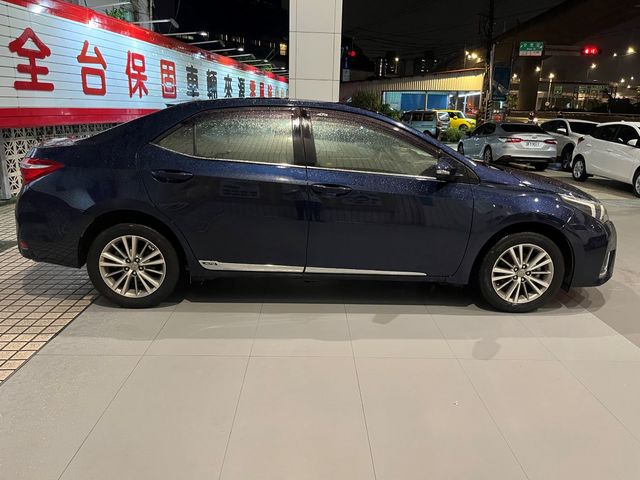 ALTIS 1.8  第4張相片