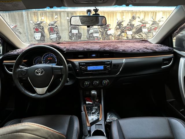 ALTIS 1.8  第9張相片