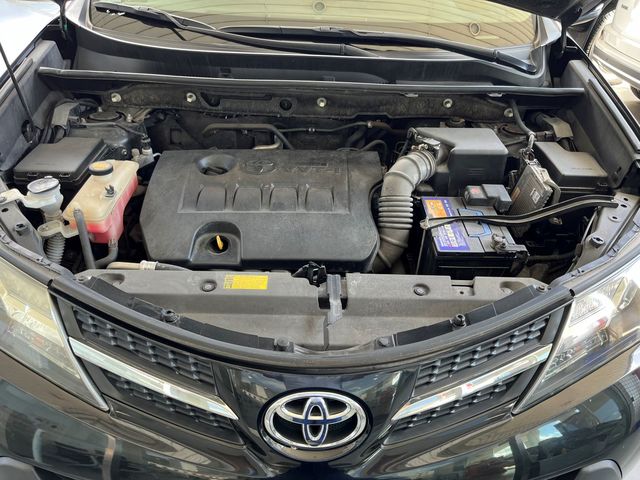 RAV4 2.0  第10張相片