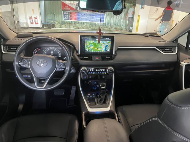 RAV4 2.0  第7張相片