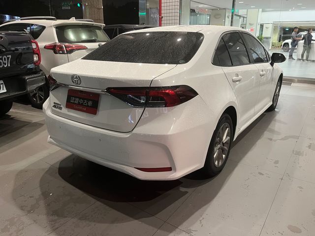 ALTIS 1.8  第5張相片