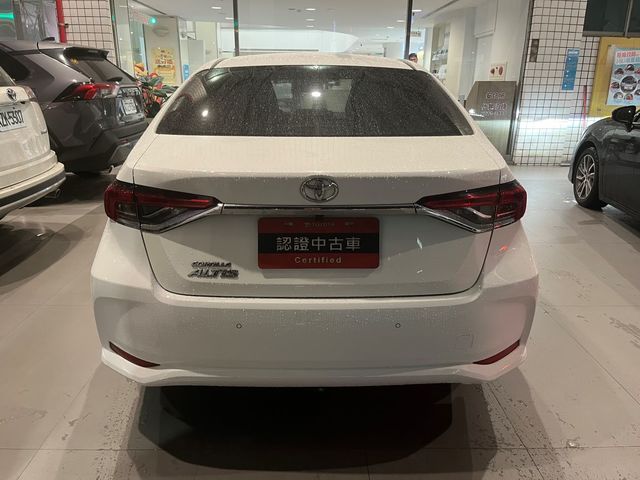 ALTIS 1.8  第6張相片