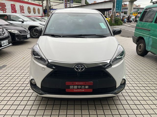 SIENTA 1.8  第2張相片