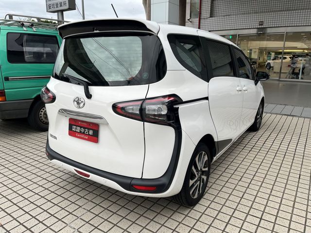 SIENTA 1.8  第5張相片