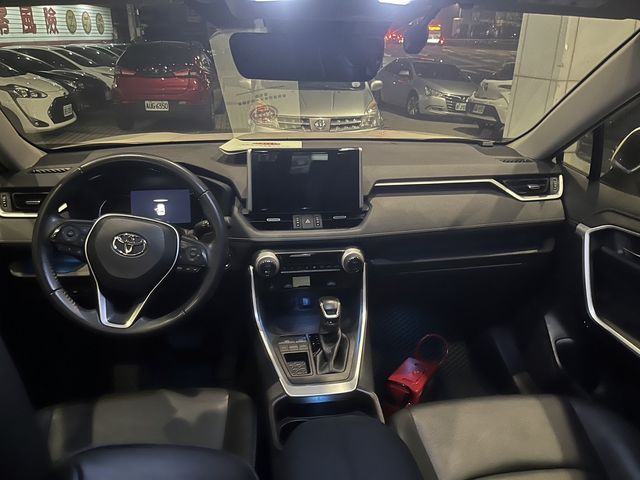 RAV4 2.0  第7張相片