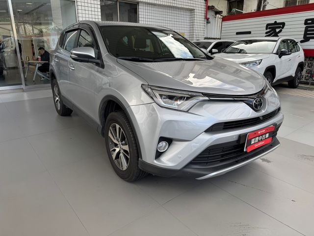 RAV4 2.0  第3張相片