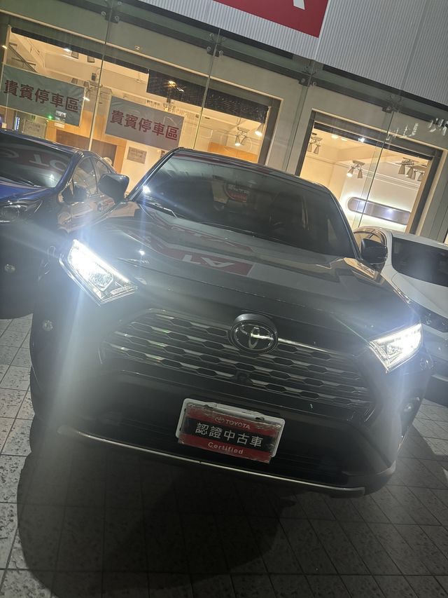 RAV4 2.0  第2張相片