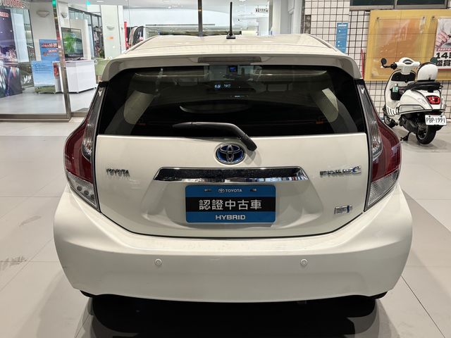 PRIUS C 1.5  第6張相片