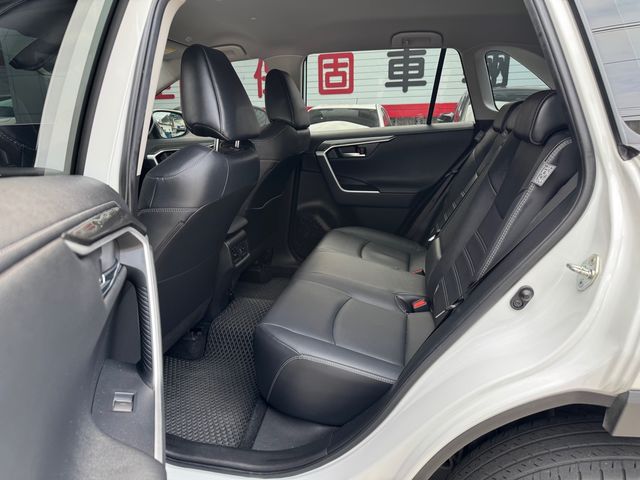 RAV4 2.0  第9張相片