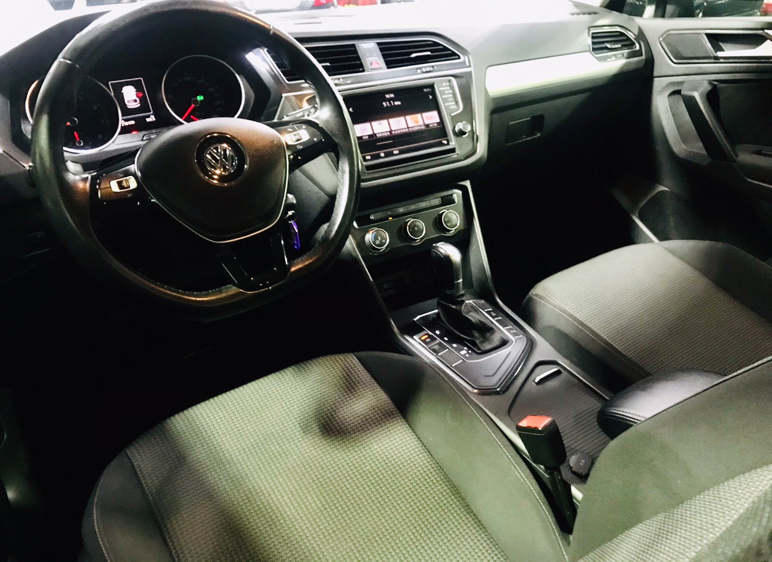 2016 tiguan  第6張相片