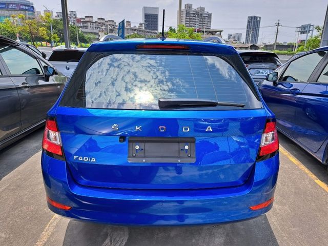 FABIA COMBI  第16張相片