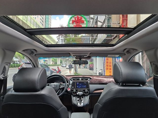 CR-V  第10張相片