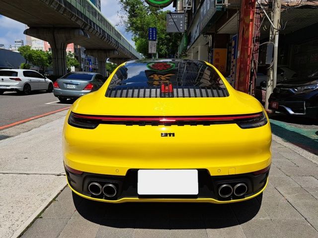 911 CARRERA  第17張相片