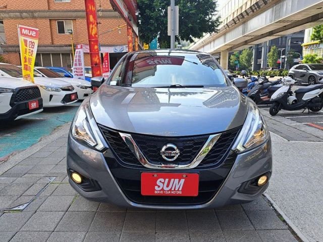 TIIDA  第2張相片