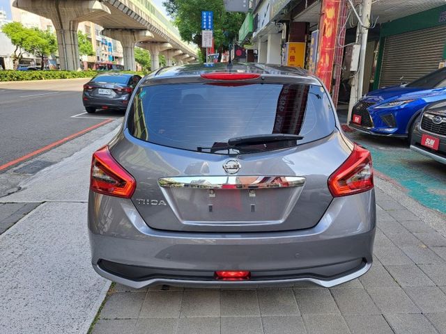 TIIDA  第17張相片