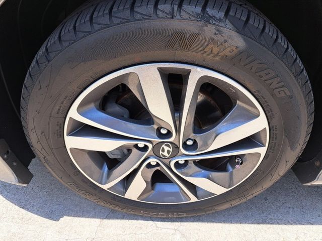 ELANTRA  第20張相片