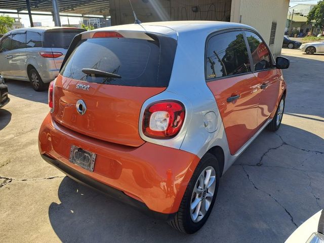 FORFOUR  第18張相片