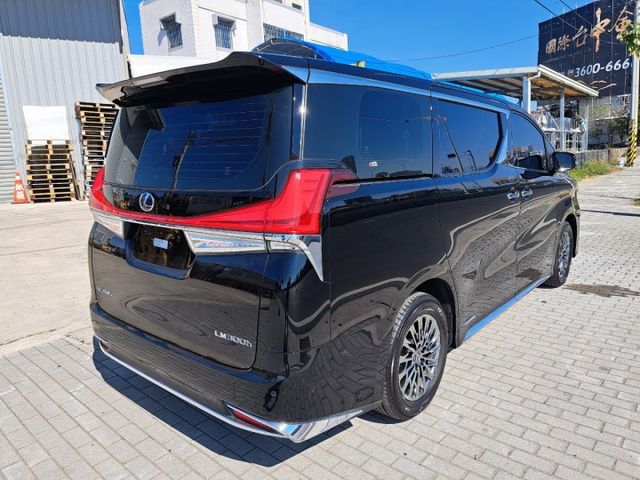 LM  第18張相片
