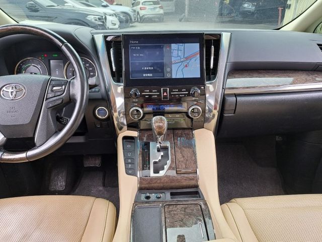 ALPHARD  第9張相片