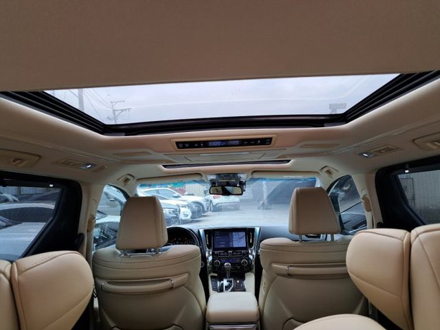 ALPHARD  第11張相片