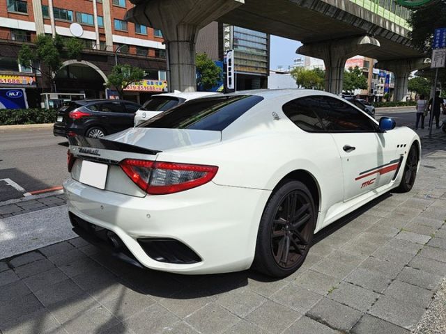 GRAN TURISMO  第18張相片