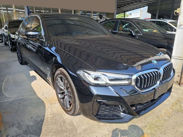 5 SERIES SEDAN  第3張相片