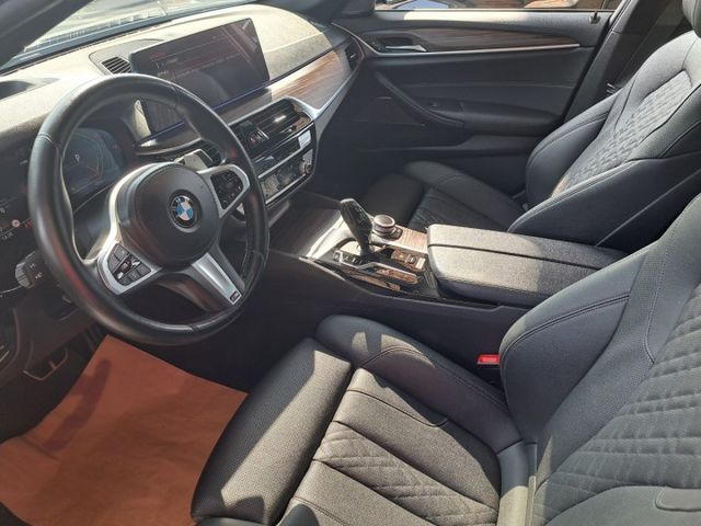 5 SERIES SEDAN  第4張相片
