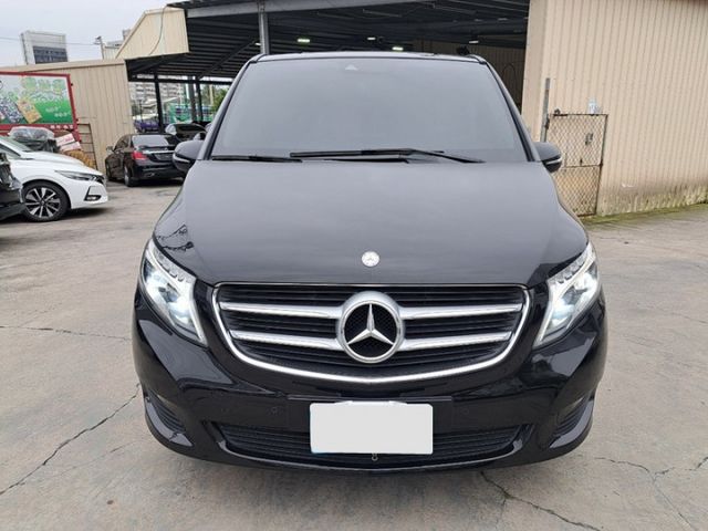 V-CLASS W447  第2張相片