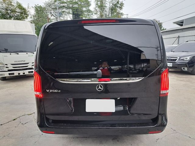 V-CLASS W447  第17張相片