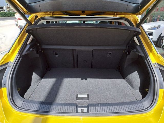 T-ROC  第15張相片