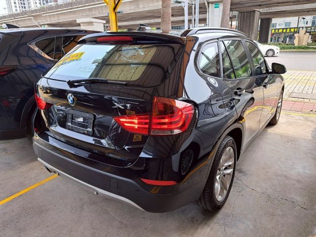 X1 E84  第18張相片