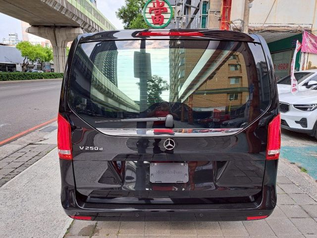 V-CLASS W447  第17張相片