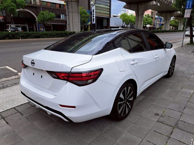 SUPER SENTRA  第18張相片