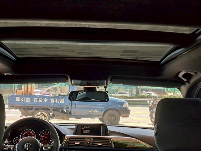 3 SERIES TOURING  第10張相片