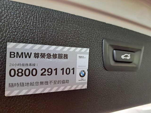 3 SERIES TOURING  第14張相片