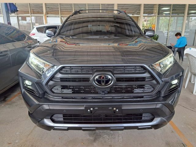 RAV4  第2張相片