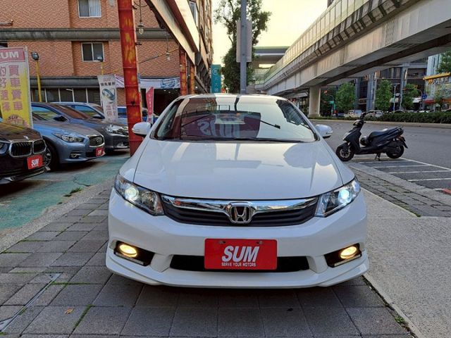 CIVIC  第2張相片