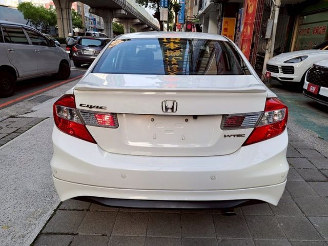 CIVIC  第17張相片