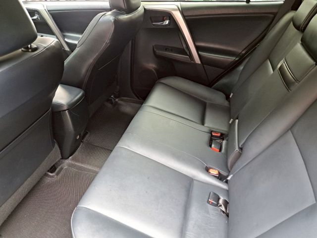 RAV4  第5張相片